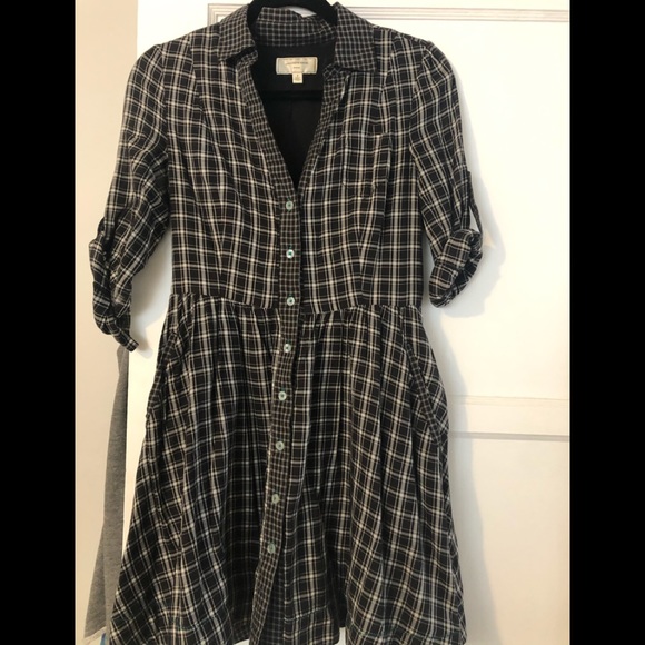 Moulinette Soeurs Dresses & Skirts - Moulinette Soeurs Black Plaid Button-Down Long Sleeve Dress